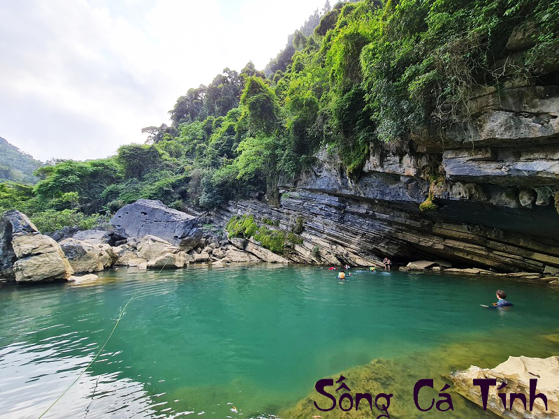 Trekking Hang Tiên Nguồn Cảm Hứng Bất Tận