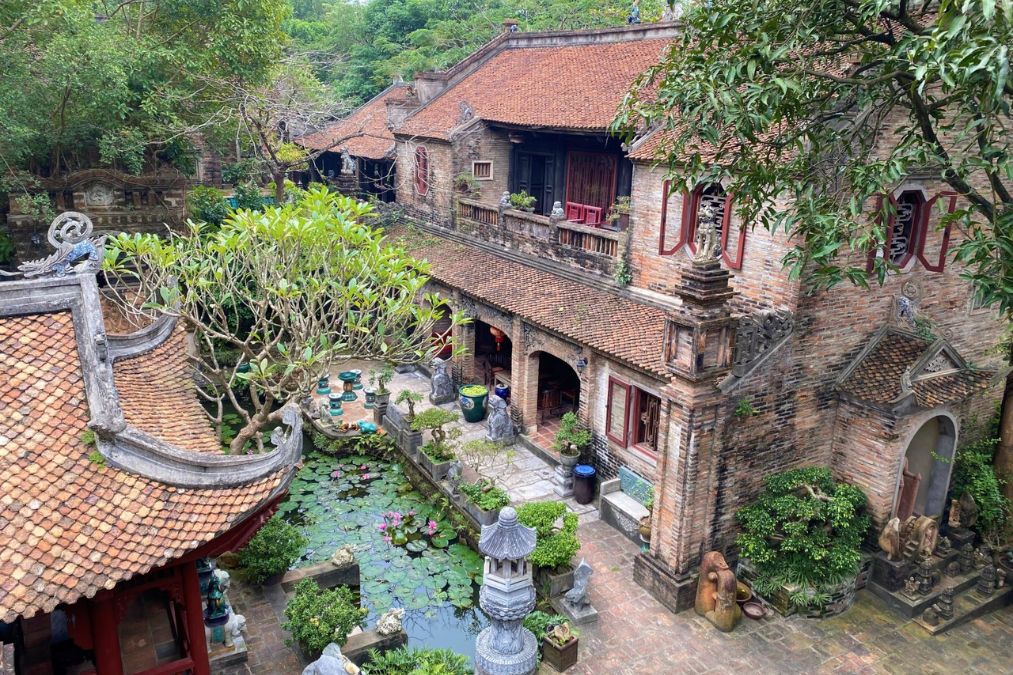 Việt Phủ Thành Chương - Không Gian Văn Hóa Đậm Chất Việt