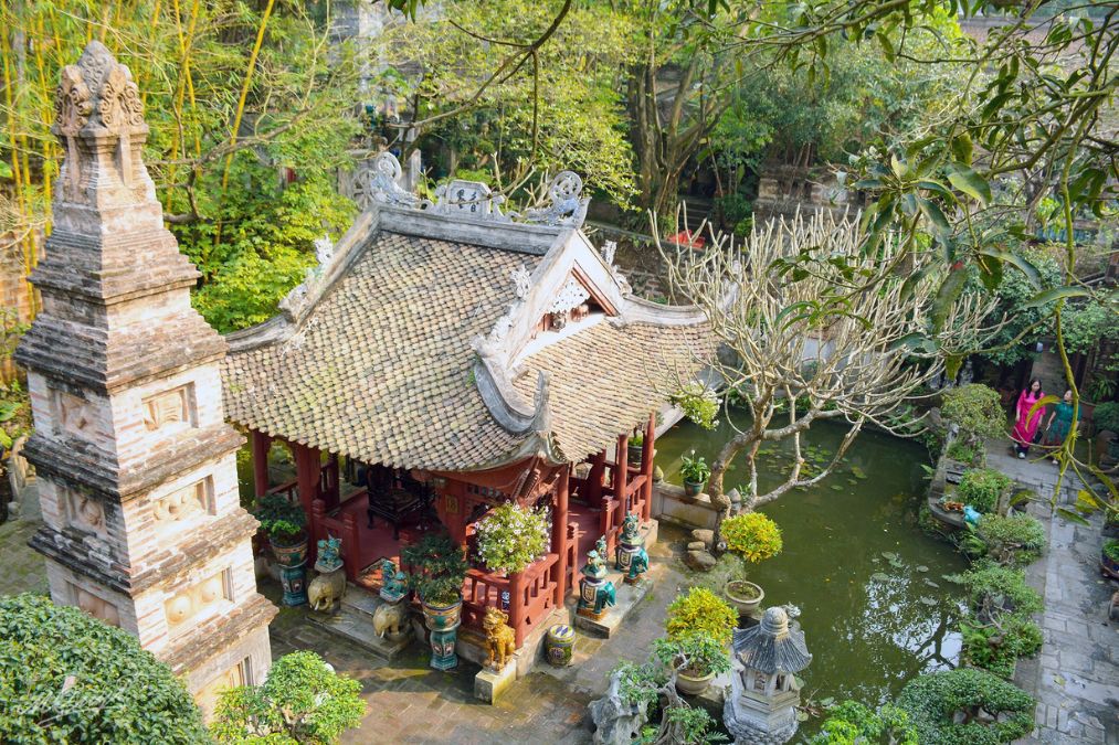 Việt Phủ Thành Chương - Không Gian Văn Hóa Đậm Chất Việt
