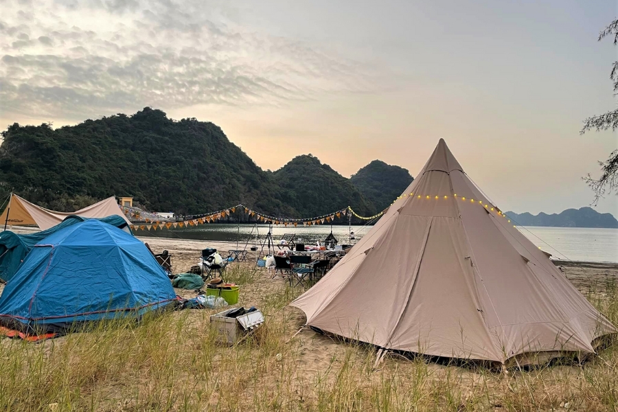 Bí Quyết Chọn Lều Cắm Trại Du Lịch Hoàn Hảo Cho Người Mới