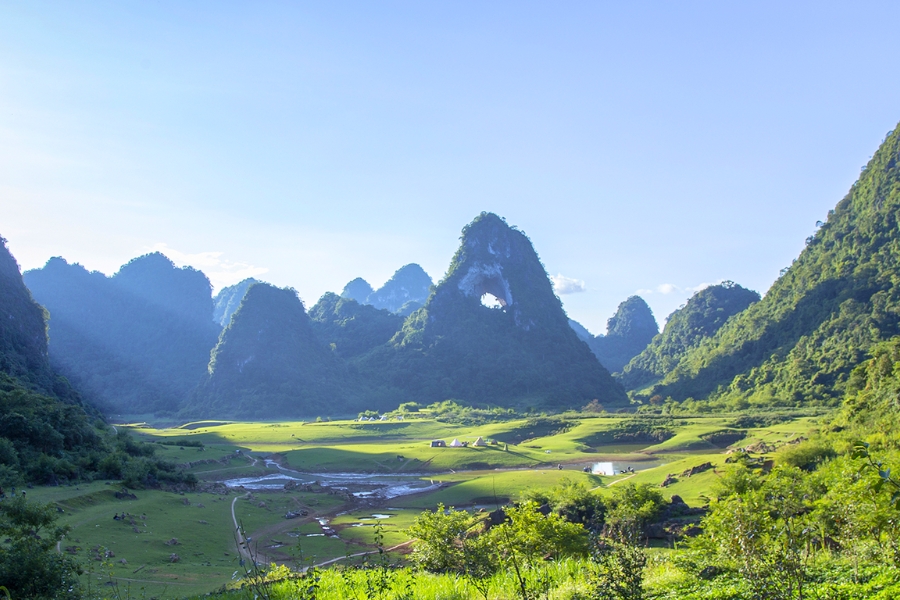 Top 5 Địa Điểm Cắm Trại Ở Cao Bằng Hút Hồn Tín Đồ Camping