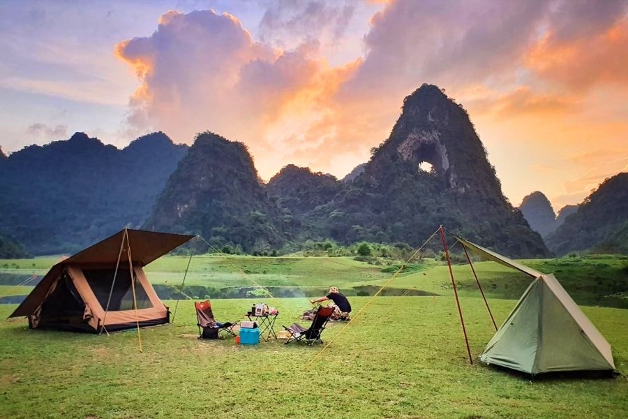 Cắm Trại Động Ngườm Ngao: Khám Phá Vẻ Đẹp Hoang Sơ Bên Thác Bản Giốc