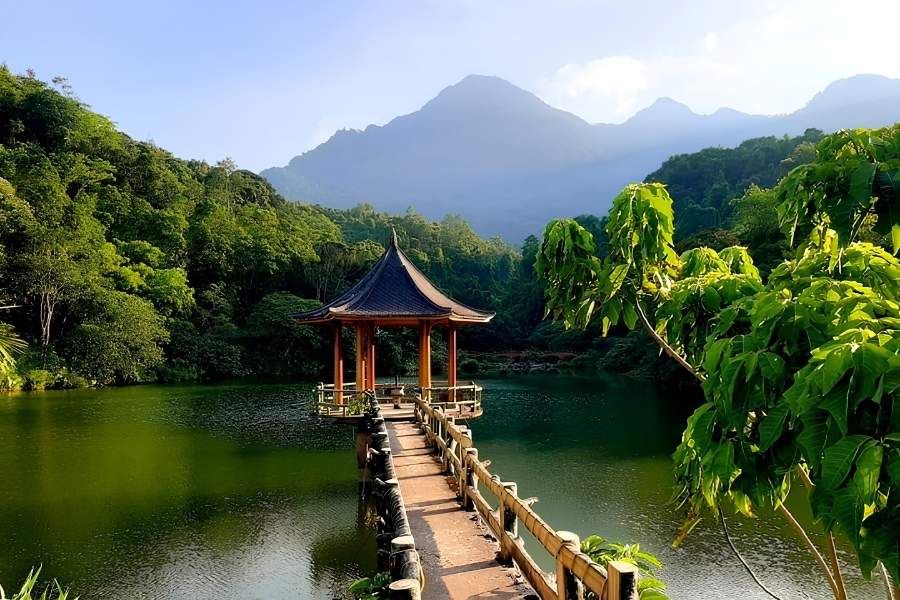 Cắm Trại Tại Hồ Tiên Sa - Chạm Vào Bình Yên Giữa Thiên Nhiên Xanh Mát