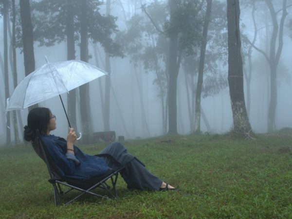 Cắm Trại Dưới Trời Mưa: Tận Hưởng Chuyến Đi Theo Cách Khác Biệt