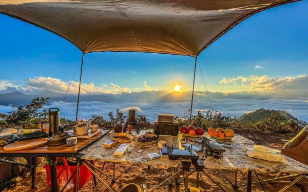 Muốn Săn Mây Đẹp? Đọc Ngay Kinh Nghiệm Cắm Trại Tà Xùa