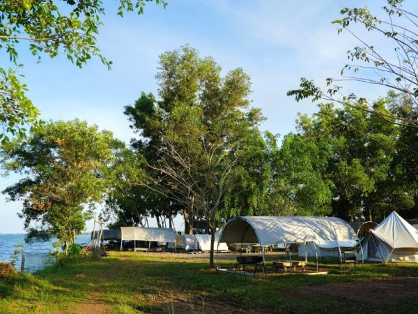 Kinh Nghiệm Cắm Trại Hồ Trị An Cuối Tuần Cho Nhóm Bạn
